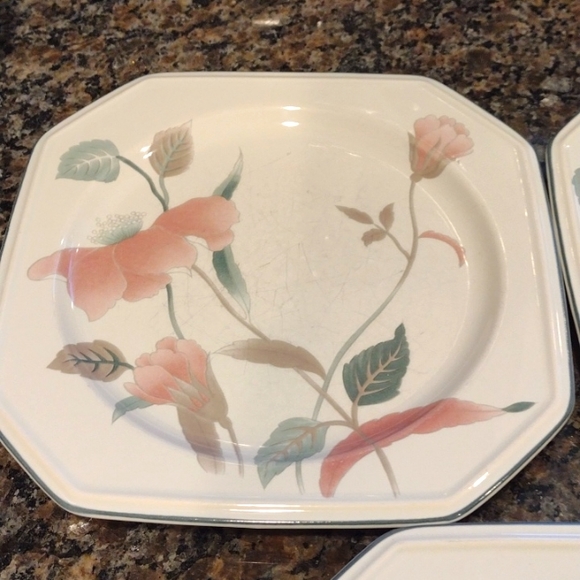 3 Mikasa 🌺 Salad Plates Silk Flowers Japan vintage discontinued - Picture 3 of 6